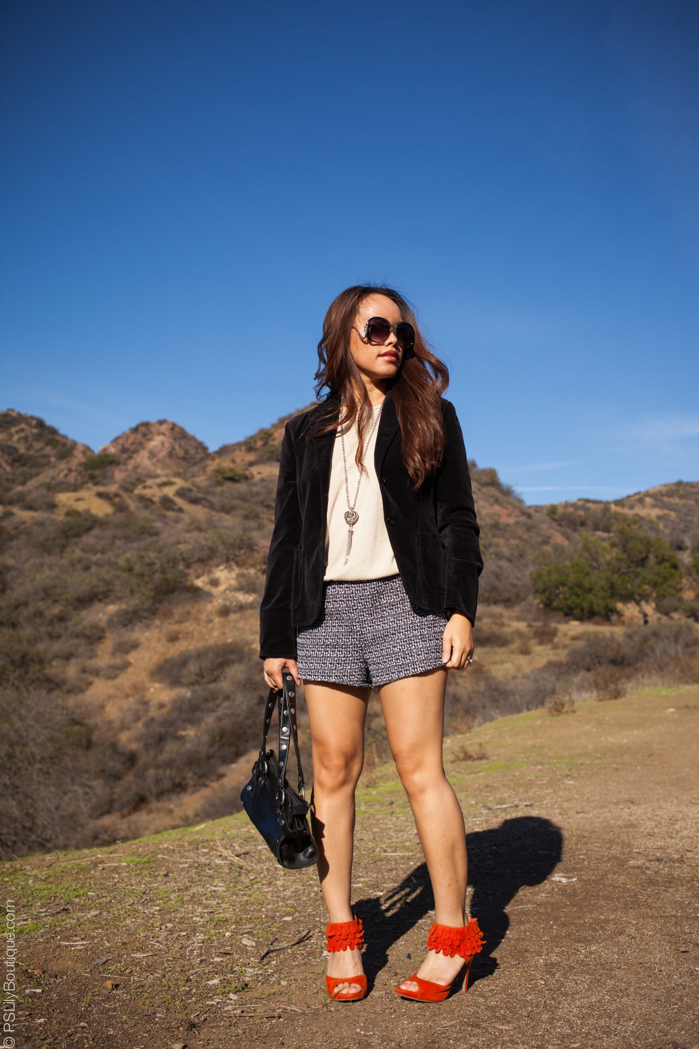 Midnight Velvet | pslilyboutique, instagram: @pslilyboutique, pinterest, Los Angeles fashion blogger, LA Fashion Blogger, Gap Black Velvet Jacket, Hammitt black satchel bag, orange peep toe heels