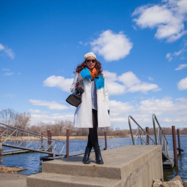 Instagram: @pslilyboutique-la-fashion-blogger-white-peacoat