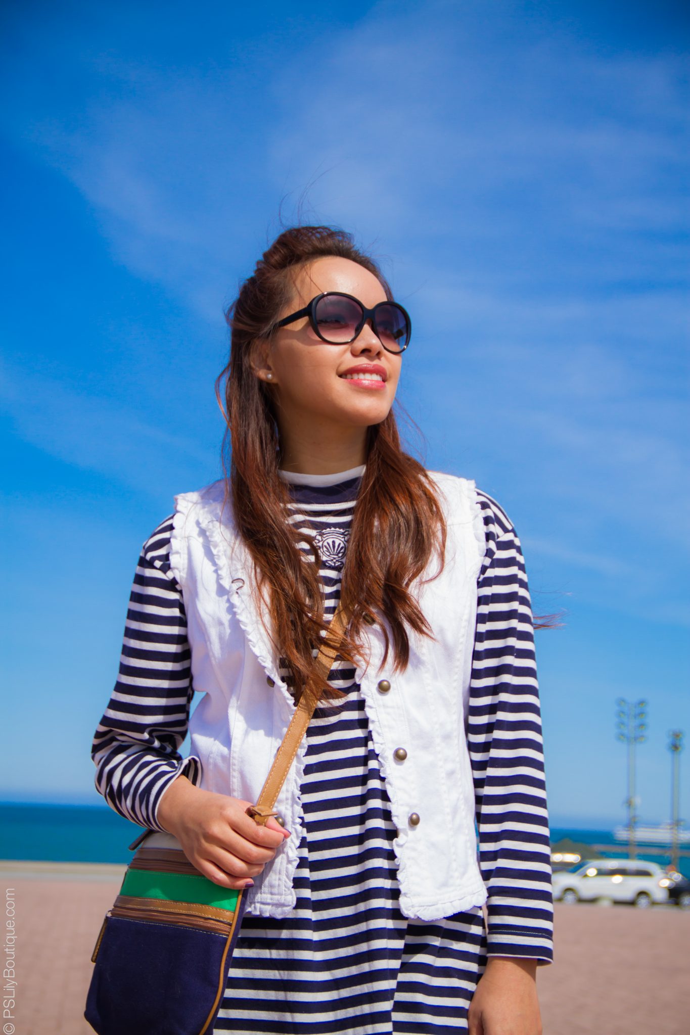 crossbody-bag, striped shirt, instagram-pslilyboutique, los angeles fashion blogger