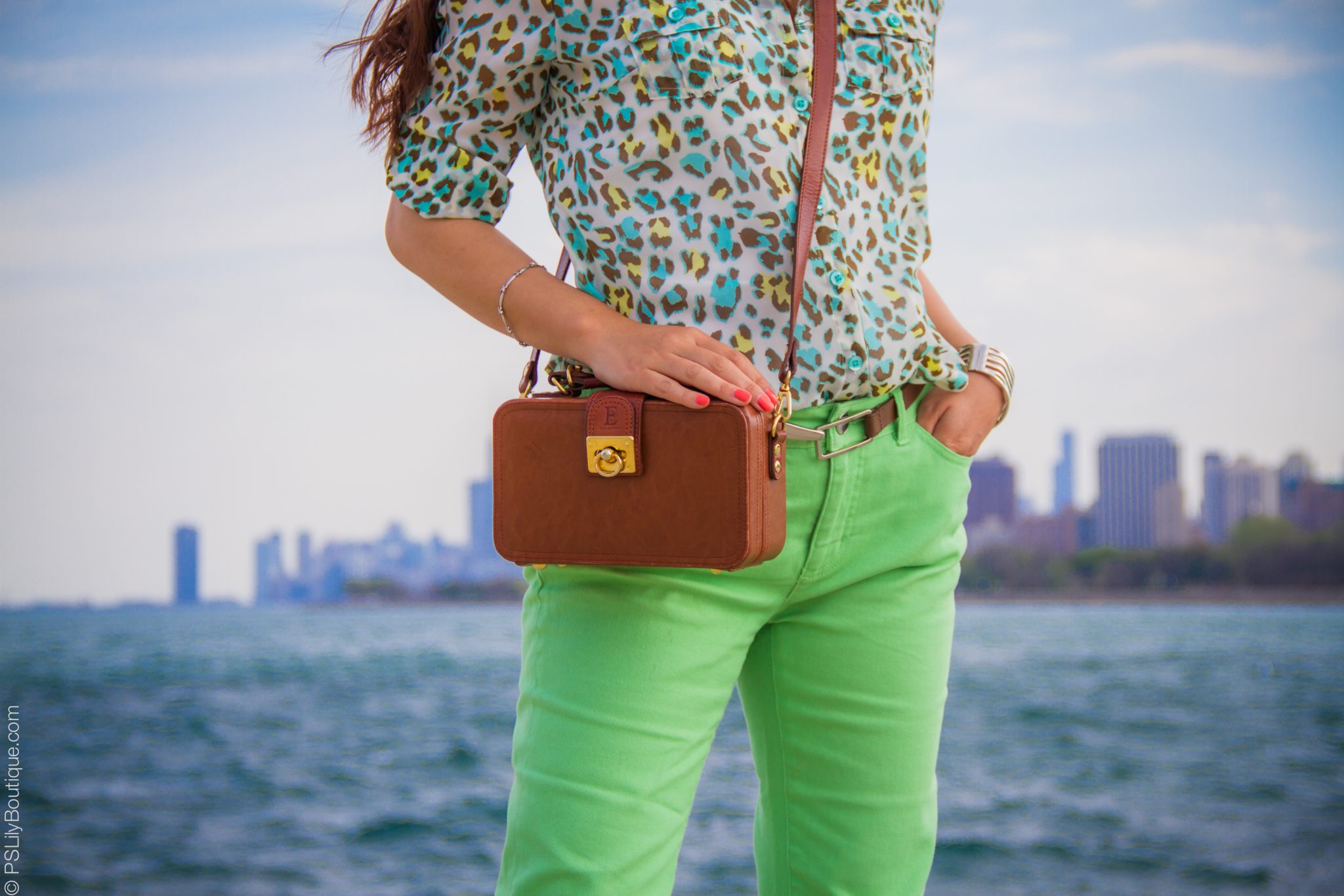 spring-2015-outfit-ideas-vintage-brown-hook-belt