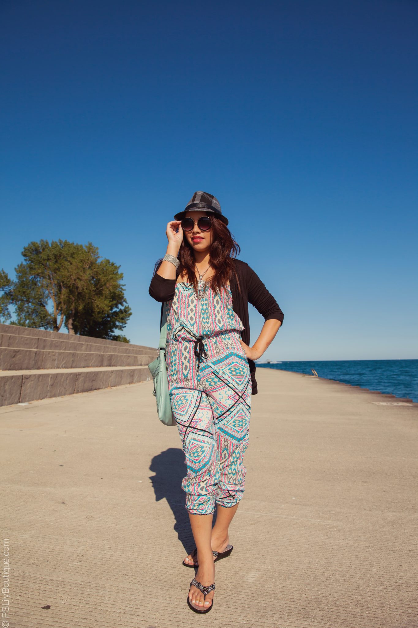 City Limits | ig-pslilyboutique-los-angeles-fashion-blogger-chicago-black-bandolino-embellished-sandals