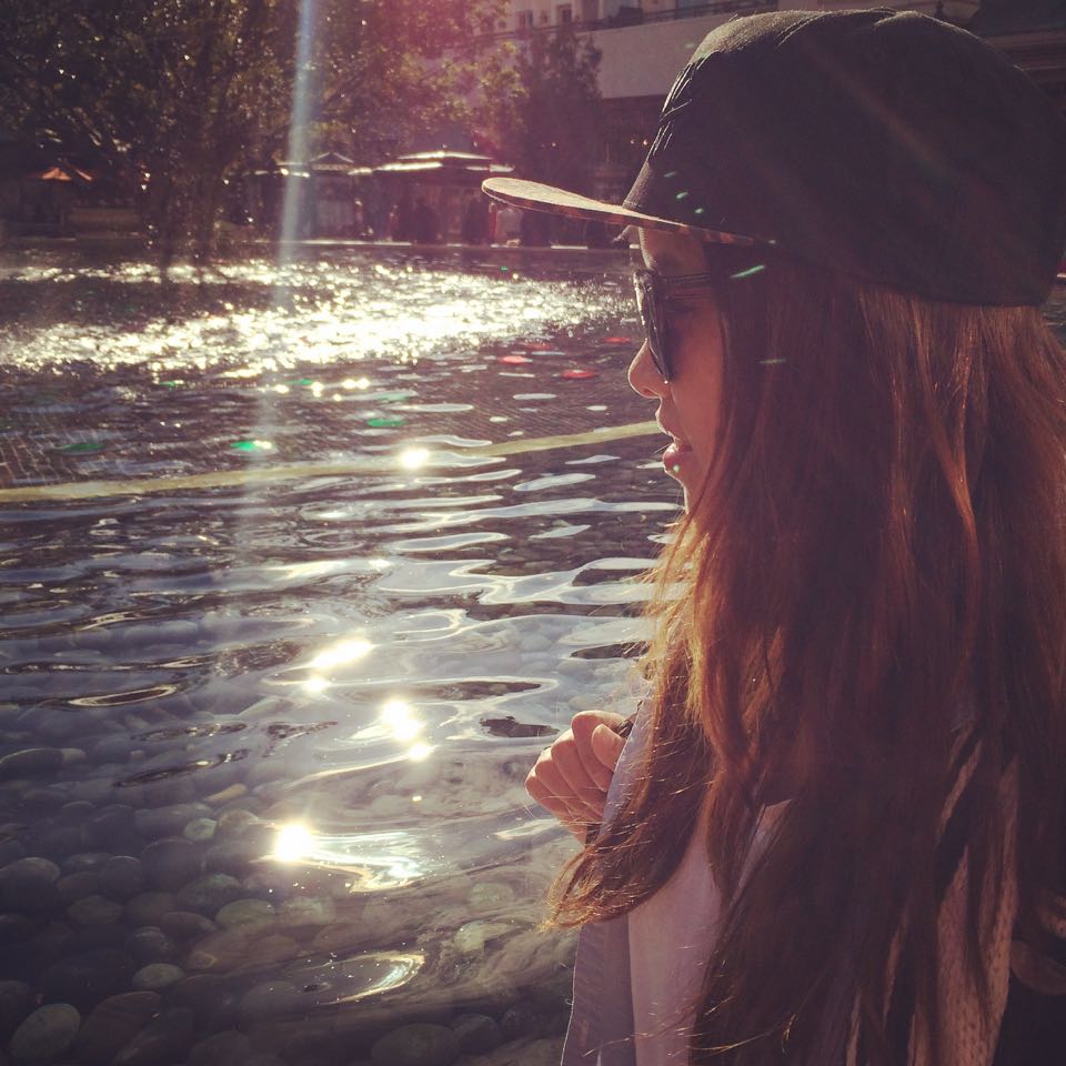 water-reflection-h&m-black-and-leopard-bronx-new-york-cap-long-hair-street-style-ootd-winter-2015-outfit-ideas 12-22-15