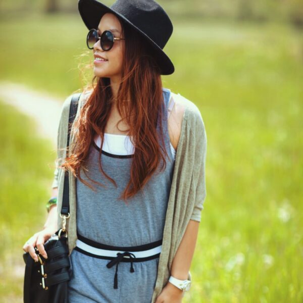instagram-pslilyboutique-la-fashion-blogger-blog-style-forever-21-round-sunglasses-hat-black-deena-and-ozzy-urban-outfitters-bag-5-13-16