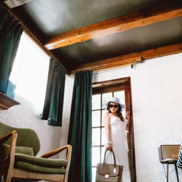 PSLilyBoutique-fashion-blog_Palm_Springs-Darling-Days-Blue-Lauren-Conrad-high-heels-shoes-brown-coach-bag-summer-2019-outfit-ideas-travel-blogger-10-11-19-6