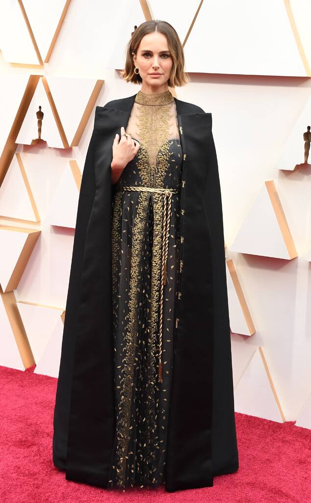 rs_634x1024-200209162314-634-Natalie-Portman-dior-black-gown-dress-cartier-jewelry-2020-Oscars-Oscar-Awards-Red-Carpet-Fashions