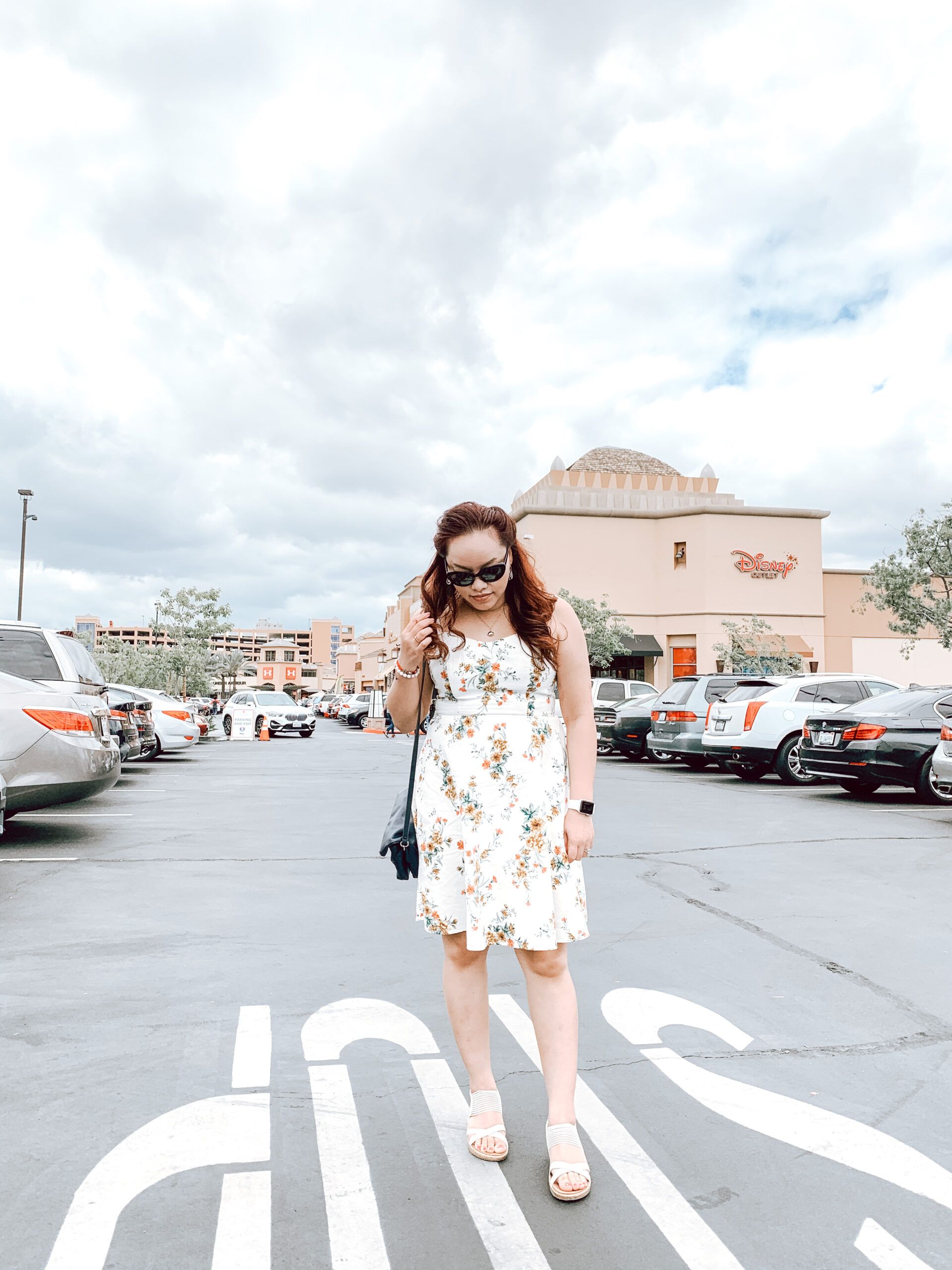 pslilyboutique-on-instagam-pinterest-summer-2020-outfit-ideas-old-navy-white-floral-dress-white-apple-watch-3-series-LA-fashion-blogger-luxury-influencer-luxury-cars-commercial-space-disney-store-6-29-20-IMG_1201