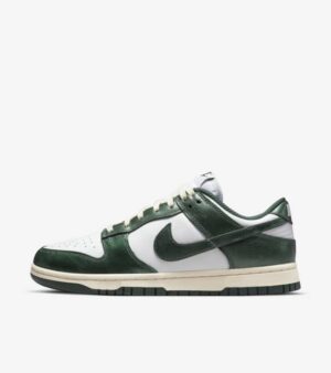 Nike Women’s Dunk Low Vintage Green