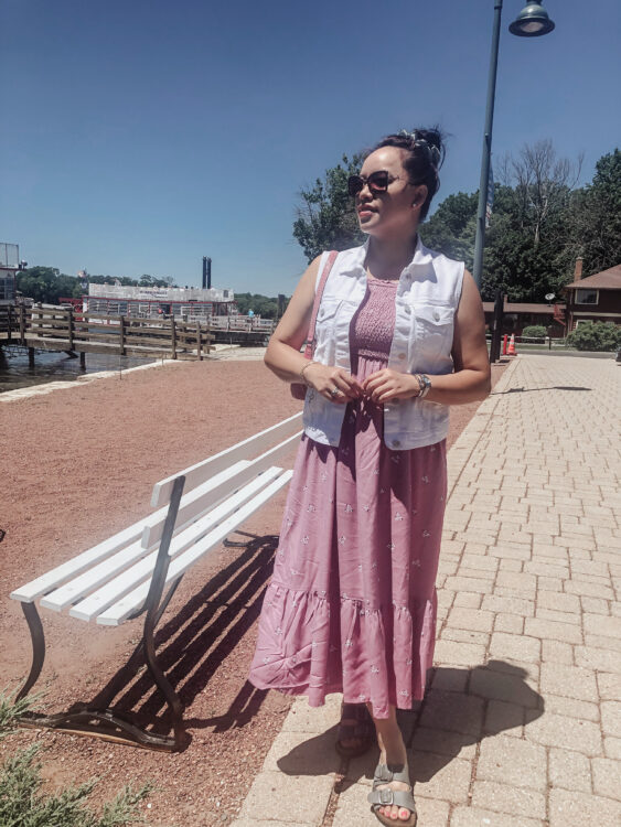 pslilyboutique-on-instagram-target-mauve-pink-ruffle-maxi-dress-white-gap-denim-vest-shop-now-pslilyboutique-10-14-22-IMG_4388