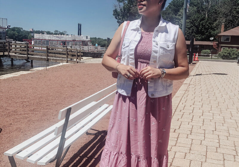 pslilyboutique-on-instagram-target-mauve-pink-ruffle-maxi-dress-white-gap-denim-vest-shop-now-pslilyboutique-10-14-22-IMG_4388