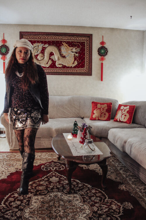 pslilyboutique-on-instagram-pinterest-luxury-fashion-blog-blogger-express-black-sequin-skirt-armani-white-hat-best-fashion-blogger-shop-now-fall-winter-2023-holiday-style-12-1-23-IMG_5286