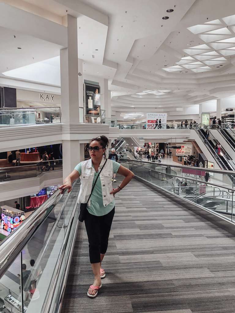 BLACK-capris-pants-kay-jewelers-IMG_8726