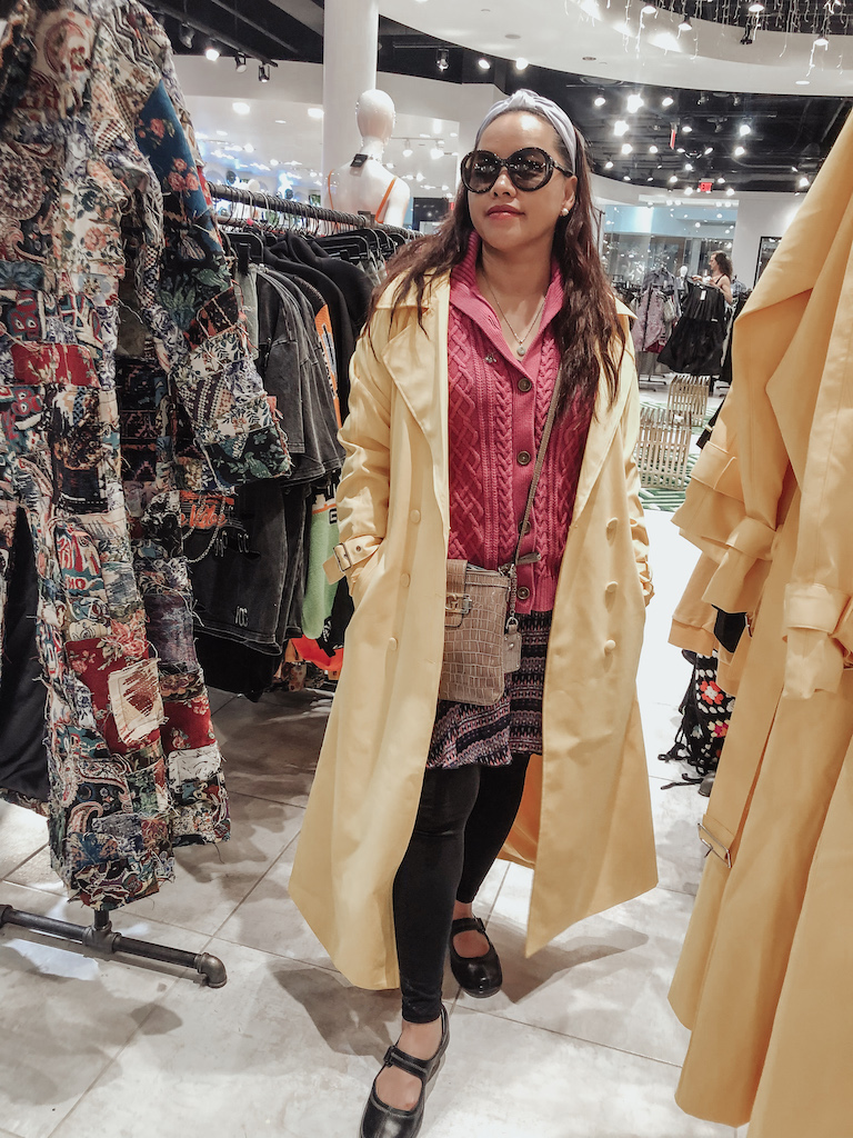 akira-yellow-trench-coat-IMG_7846