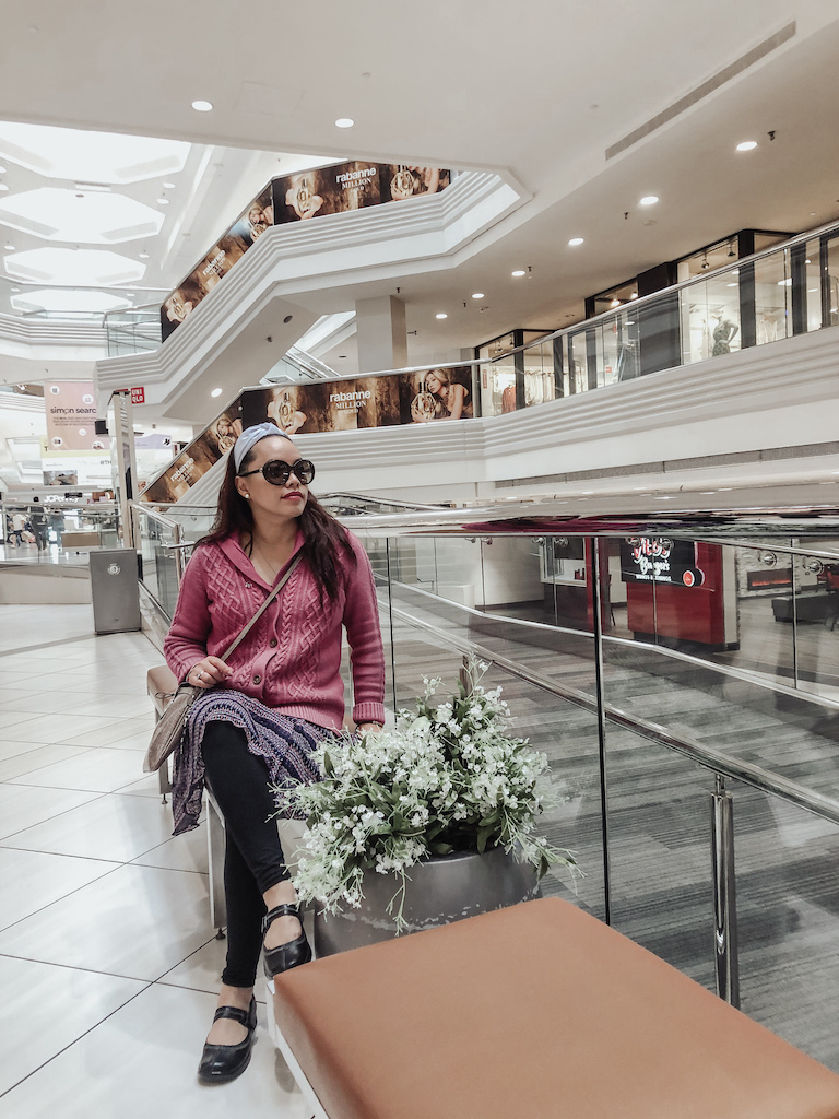 pslilyboutique-on-instagram-gucci-sunglasses-shop-simon-luxury-style-chanel-ll-bean-pink-cardigan-sweater-black-naturalizer-my-style-runway-fashion-5-13-2025-IMG_7842
